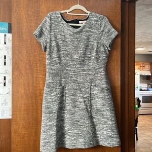 Loft woman's Twead like sleeveless dress with pockets